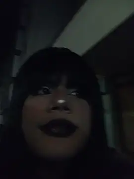 NATASHAA WINZ online show from 05/22/26, 04:08