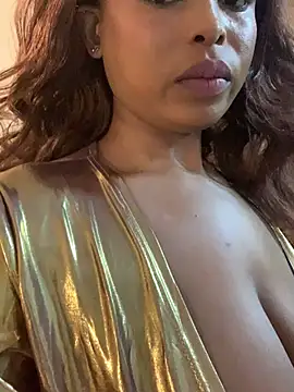 jayjayja19 online show from 04/26/26, 03:04