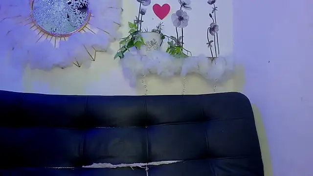 IsauraMontiel online show from 12/19/25, 05:09