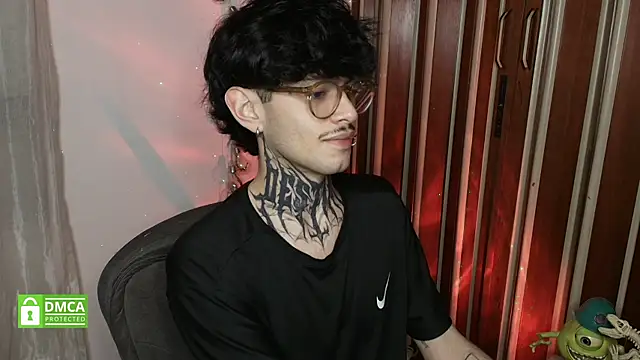Snapshot of Mihail_leroy chatting on 01/09/26, 03:31 Mihail leroy online show from 01/09/26, 03:31