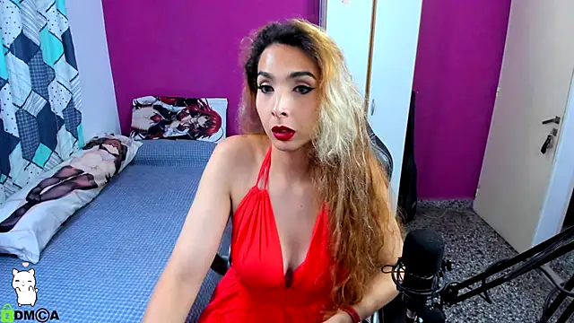 Snapshot of Sweet-Secret_ chatting on 11/13/25, 09:58 Sweet-Secret online show from 11/13/25, 09:58