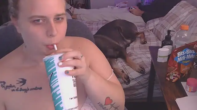 Sexyblonde12344 online show from 10/08/25, 11:24