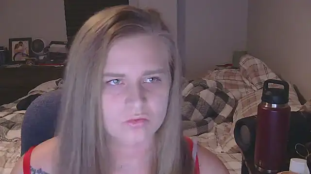 Snapshot of Sexyblonde12344 chatting on 11/28/25, 08:55 Sexyblonde12344 online show from 11/28/25, 08:55