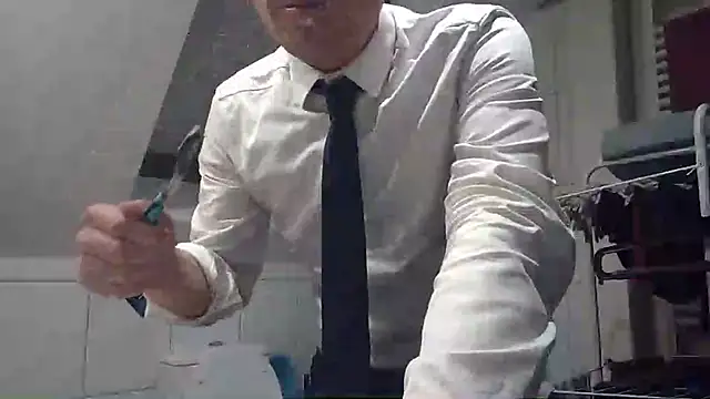 Snapshot of GentlemanMoney_ chatting on 09/23/25, 07:39 GentlemanMoney online show from 09/23/25, 07:39