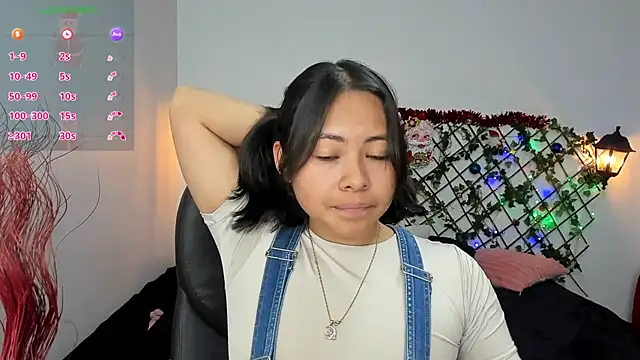 Louisa  clare online show from 12/20/25, 04:19