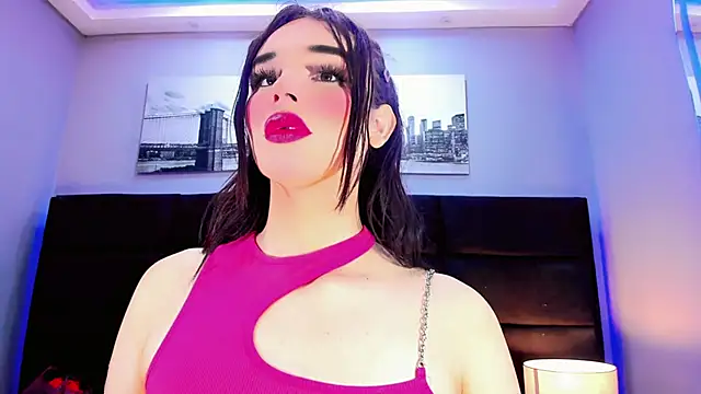 Valeria Rouss online show from 10/14/25, 12:50