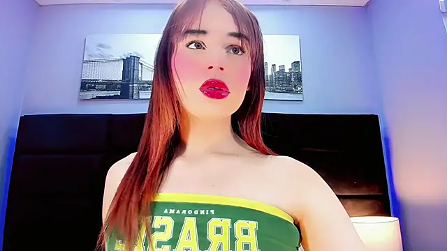 Snapshot of Valeria_Rouss chatting on 11/07/25, 01:00 Valeria Rouss online show from 11/07/25, 01:00