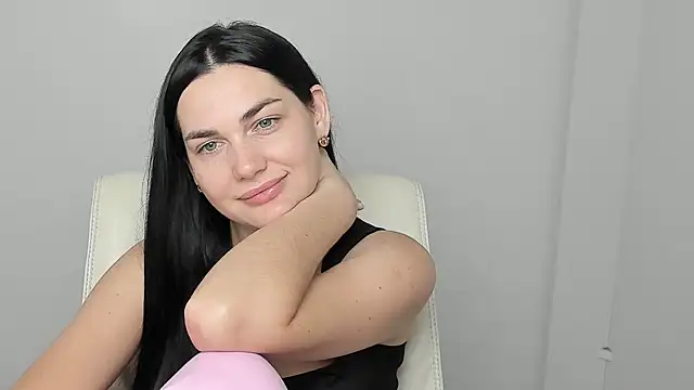 Snapshot of Lune_Moon chatting on 09/28/25, 11:43 Lune Moon online show from 09/28/25, 11:43