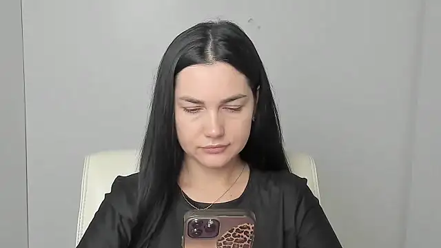 Snapshot of Lune_Moon chatting on 10/03/25, 05:37 Lune Moon online show from 10/03/25, 05:37