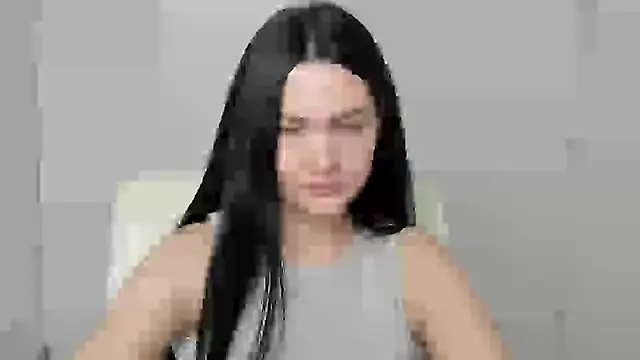 Snapshot of Lune_Moon chatting on 10/06/25, 05:27 Lune Moon online show from 10/06/25, 05:27