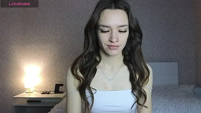 Snapshot of Nastiixx chatting on 11/28/25, 09:23 Nastiixx online show from 11/28/25, 09:23