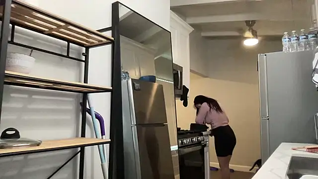 Snapshot of certifiedratchet chatting on 09/25/25, 03:27 certifiedratchet online show from 09/25/25, 03:27