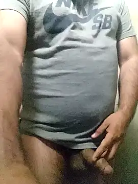 Snapshot of CurableMow chatting on 11/01/25, 07:16 CurableMow online show from 11/01/25, 07:16