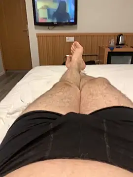 Snapshot of sesa12 chatting on 10/15/25, 08:31 sesa12 online show from 10/15/25, 08:31