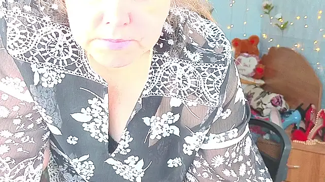 Snapshot of Audrey_Aura chatting on 09/17/25, 05:09 Audrey Aura online show from 09/17/25, 05:09