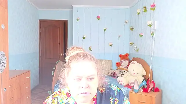 Snapshot of Audrey_Aura chatting on 09/25/25, 05:00 Audrey Aura online show from 09/25/25, 05:00