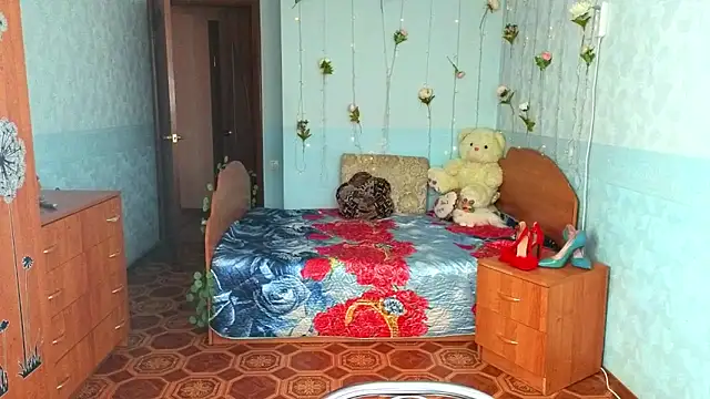 Snapshot of Audrey_Aura chatting on 10/18/25, 05:21 Audrey Aura online show from 10/18/25, 05:21