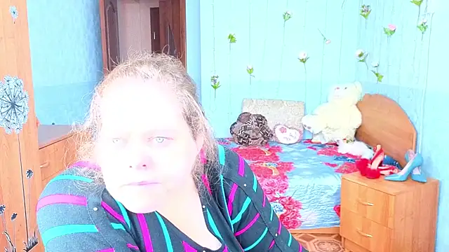 Snapshot of Audrey_Aura chatting on 10/19/25, 05:41 Audrey Aura online show from 10/19/25, 05:41