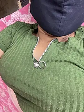 Priyajaanbaby online show from 07/14/26, 01:52