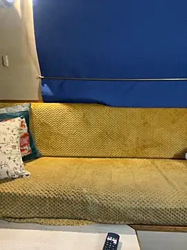 Snapshot of ladyboatlady chatting on 11/29/25, 08:06 ladyboatlady online show from 11/29/25, 08:06