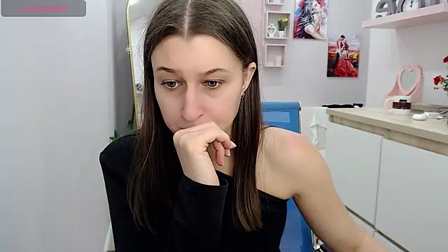 muriel elvin online show from 10/01/25, 10:21