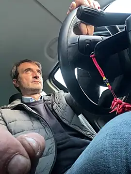 Snapshot of sasatimido chatting on 11/11/25, 06:02 sasatimido online show from 11/11/25, 06:02