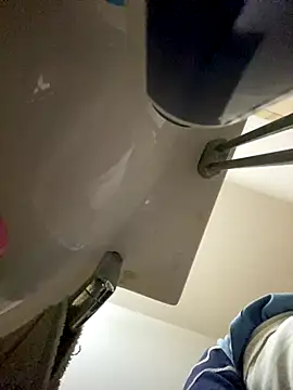 Snapshot of sasatimido chatting on 11/20/25, 05:07 sasatimido online show from 11/20/25, 05:07