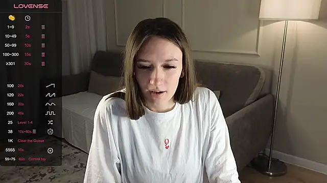 Snapshot of cutienaughtygirl chatting on 10/07/25, 12:57 cutienaughtygirl online show from 10/07/25, 12:57