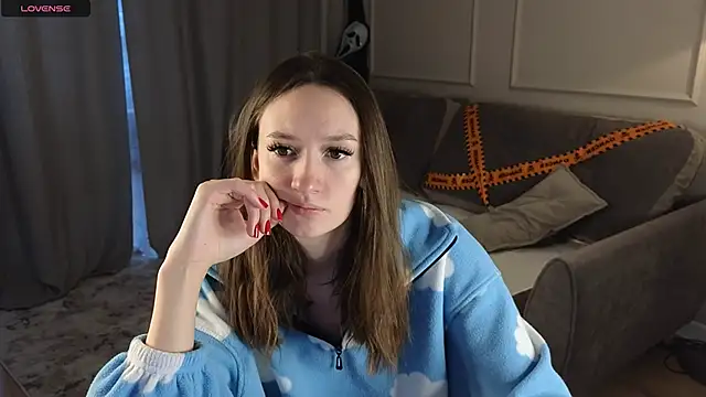 Snapshot of cutienaughtygirl chatting on 11/05/25, 08:36 cutienaughtygirl online show from 11/05/25, 08:36