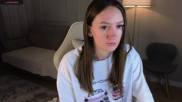 cutienaughtygirl online show from 06/05/26, 06:52