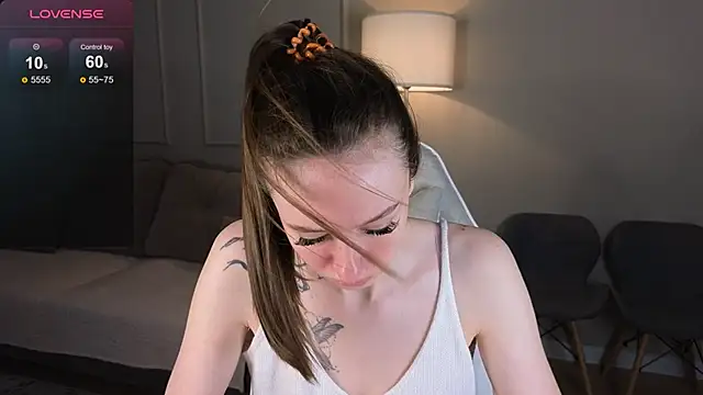 cutienaughtygirl online show from 06/23/26, 08:34