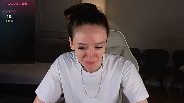 cutienaughtygirl online show from 07/04/26, 08:20