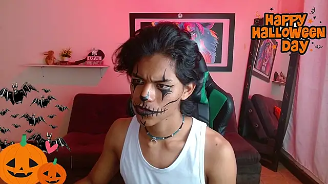 dreyk20 online show from 10/31/25, 04:08