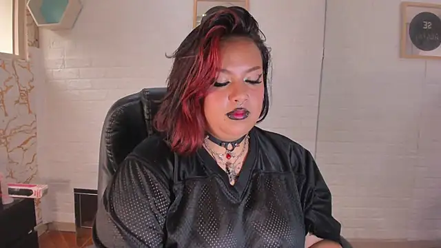 Snapshot of Arthemisa_tay69 chatting on 12/14/25, 03:17 Arthemisa tay69 online show from 12/14/25, 03:17