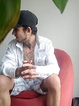 Tattoboy19cm online show from 10/04/25, 03:21