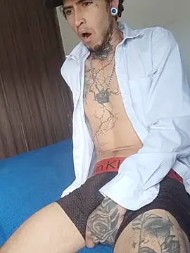 Tattoboy19cm online show from 11/25/25, 07:58