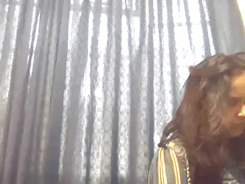 cute indianxo online show from 10/15/25, 05:40