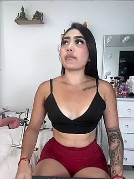 EmiilyEvans  online show from 07/22/26, 06:22