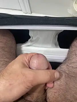 Heros2000 online show from 12/15/25, 07:40