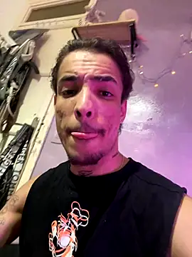 luluycoco online show from 10/03/25, 07:38