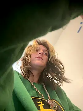 MrsSizzle online show from 10/13/25, 07:47