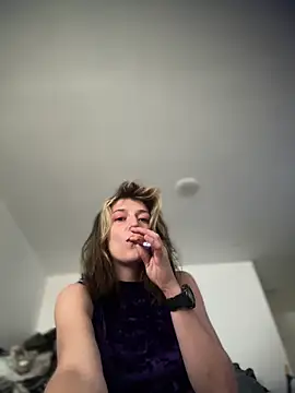 MrsSizzle online show from 10/18/25, 08:09