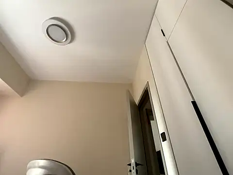 xena0501 online show from 11/30/25, 07:01