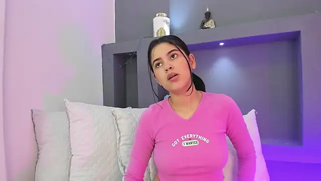 MaiaaCandy online show from 10/10/25, 08:19