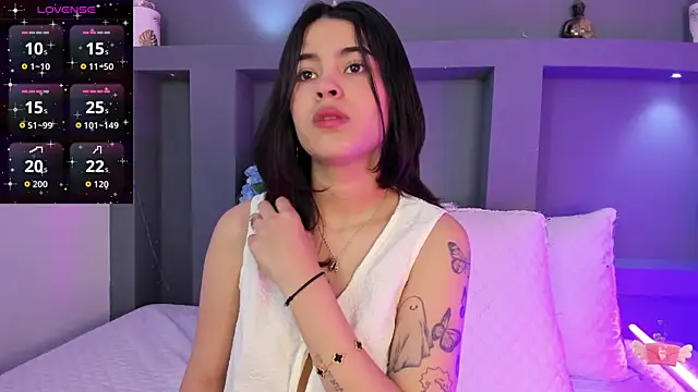 MaiaaCandy online show from 10/16/25, 08:10