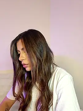 Snapshot of AmaiaSalvatore chatting on 10/09/25, 12:19 AmaiaSalvatore online show from 10/09/25, 12:19