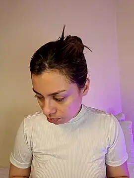 Snapshot of AmaiaSalvatore chatting on 11/06/25, 09:26 AmaiaSalvatore online show from 11/06/25, 09:26