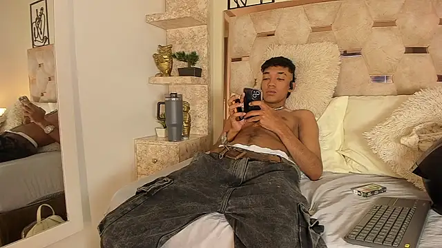 Snapshot of Lucass_Blaze chatting on 10/03/25, 09:56 Lucass Blaze online show from 10/03/25, 09:56