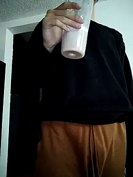 Snapshot of Loveshady981 chatting on 11/25/25, 05:24 Loveshady981 online show from 11/25/25, 05:24