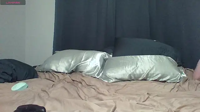 danoo84 online show from 06/12/26, 04:44